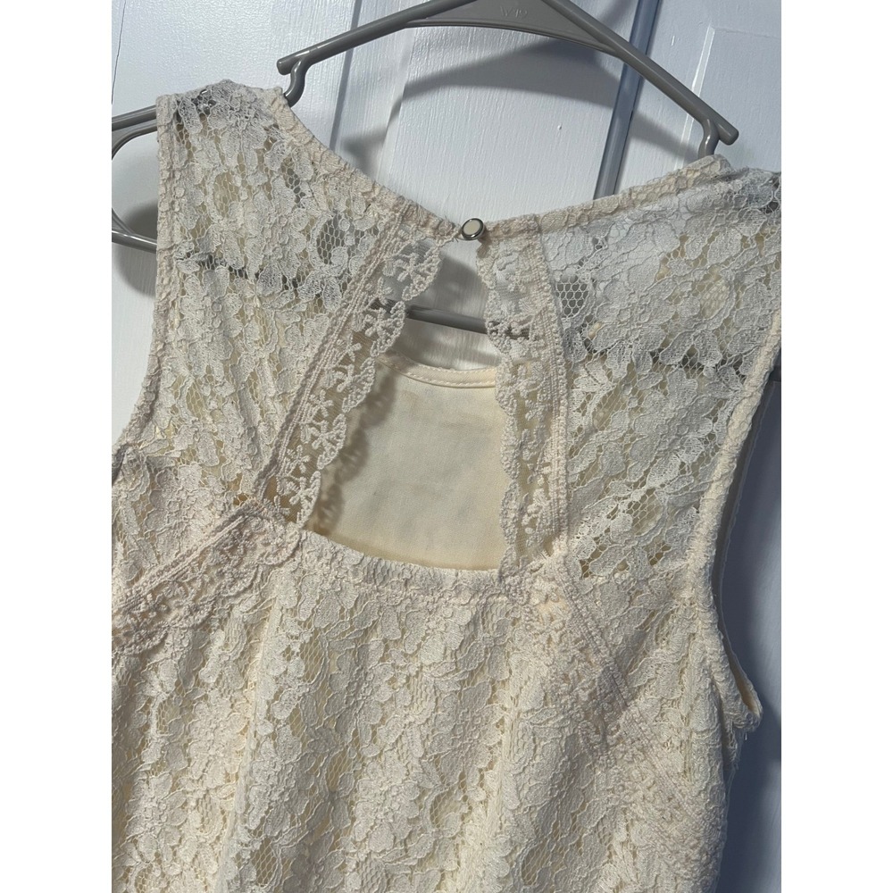 Monteau Los Angeles Women Cream Floral Lace Sleeveless Keyhole Back Blouse Small - Picture 4 of 6